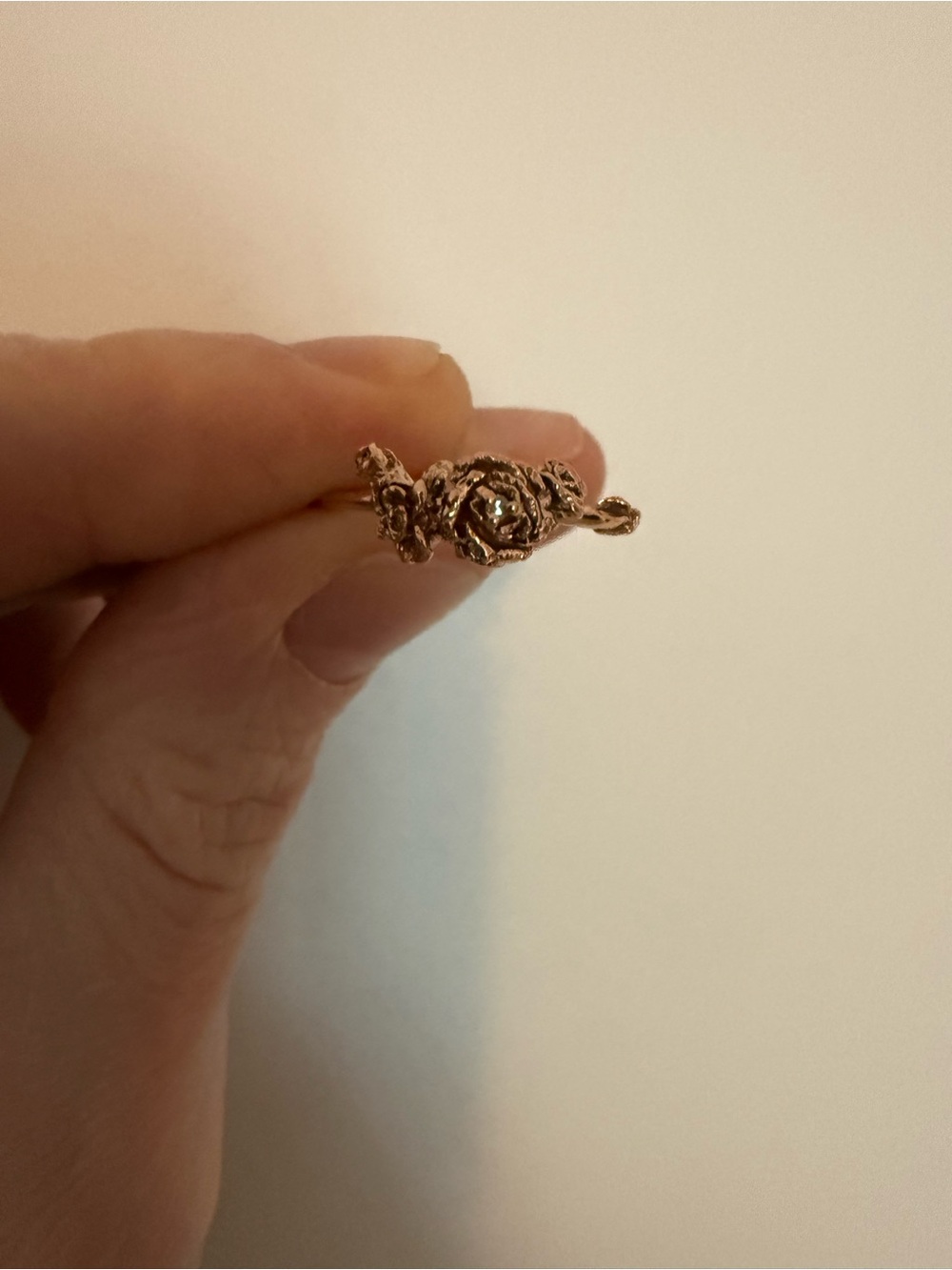 Catbird - Laurie Fleming 14k Rose Gold Dewy Diamond Rose Ring - Picture 9 of 13